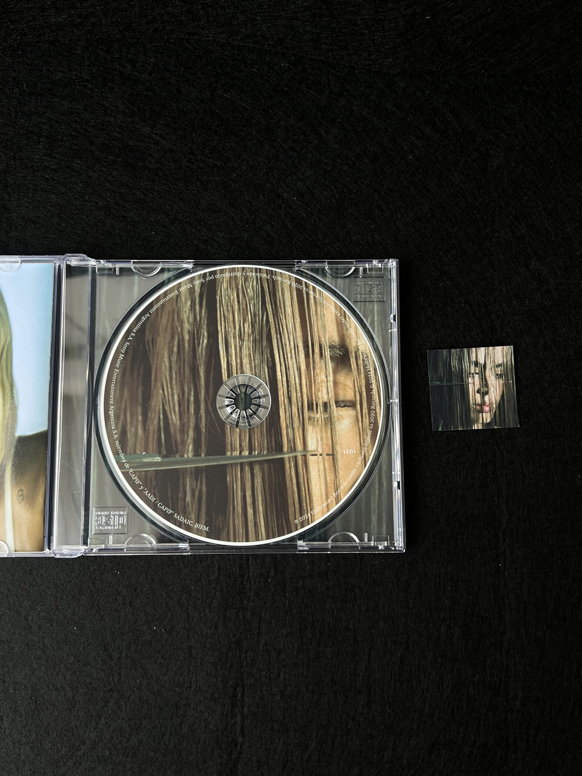 TINI — Un Mechón de Pelo (Archive CD) - 5