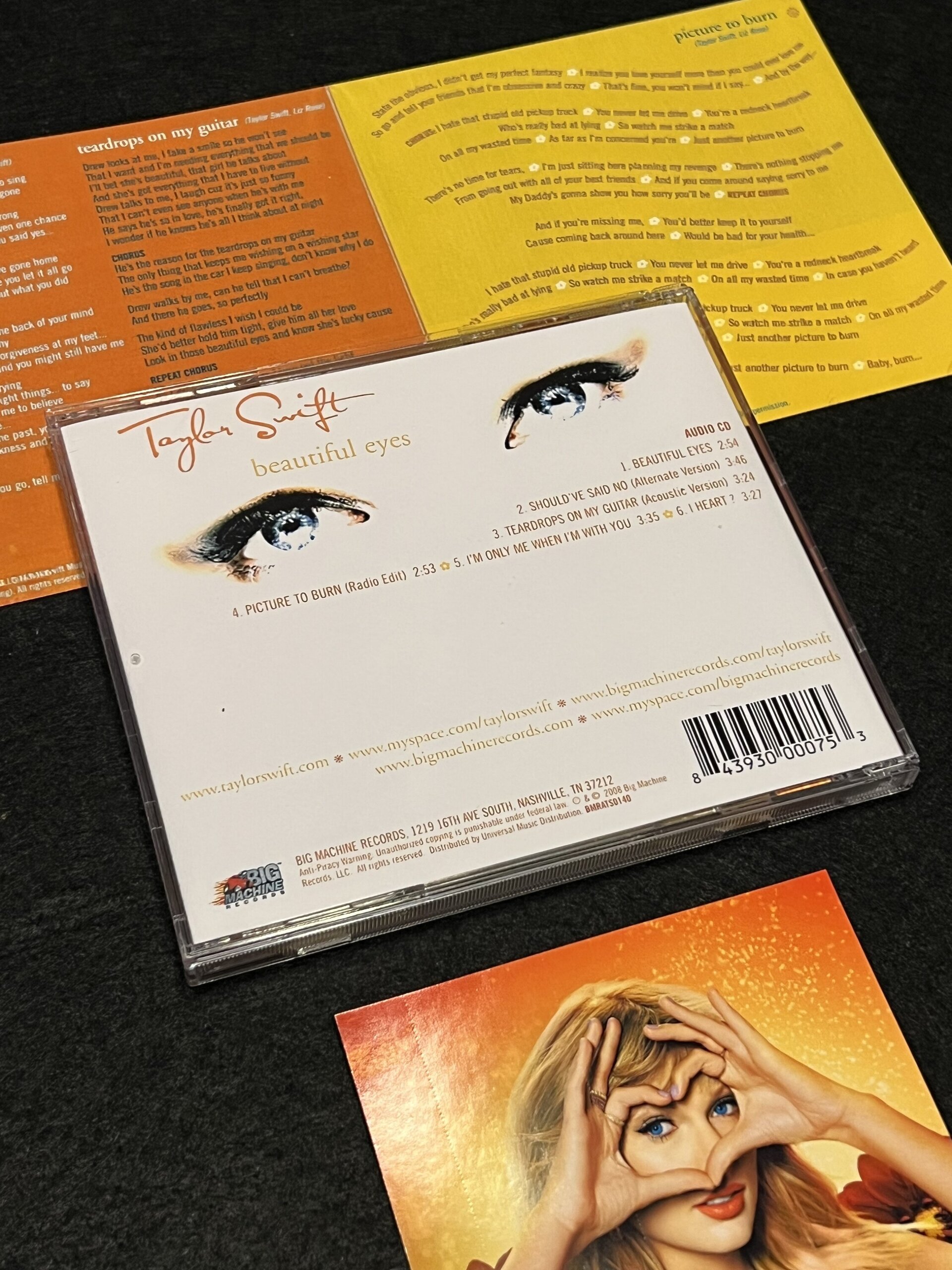TAYLOR SWIFT — Beautiful Eyes (Archive CD) - 7