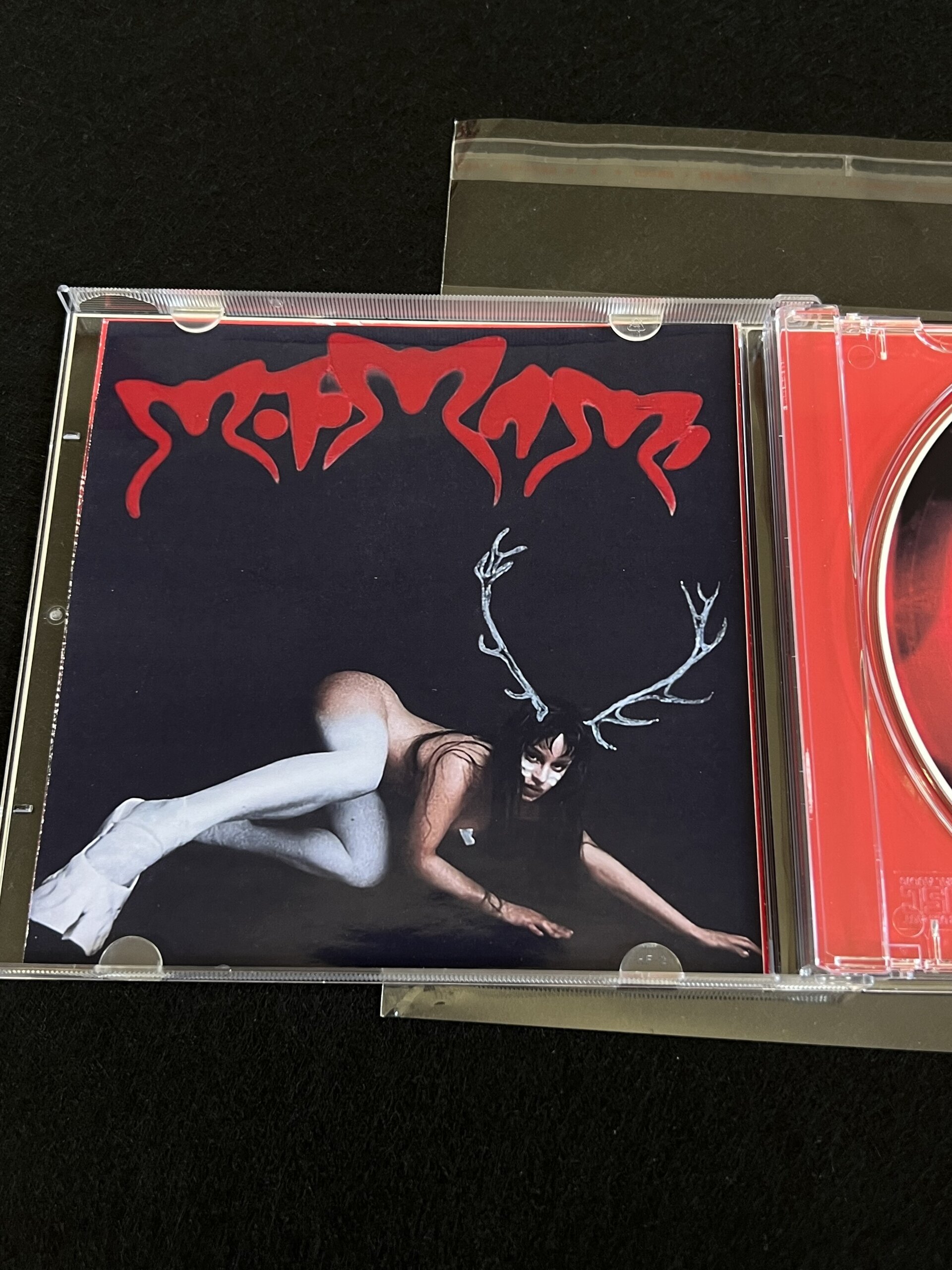 MOTOMAMI + (Archive CD) - 5