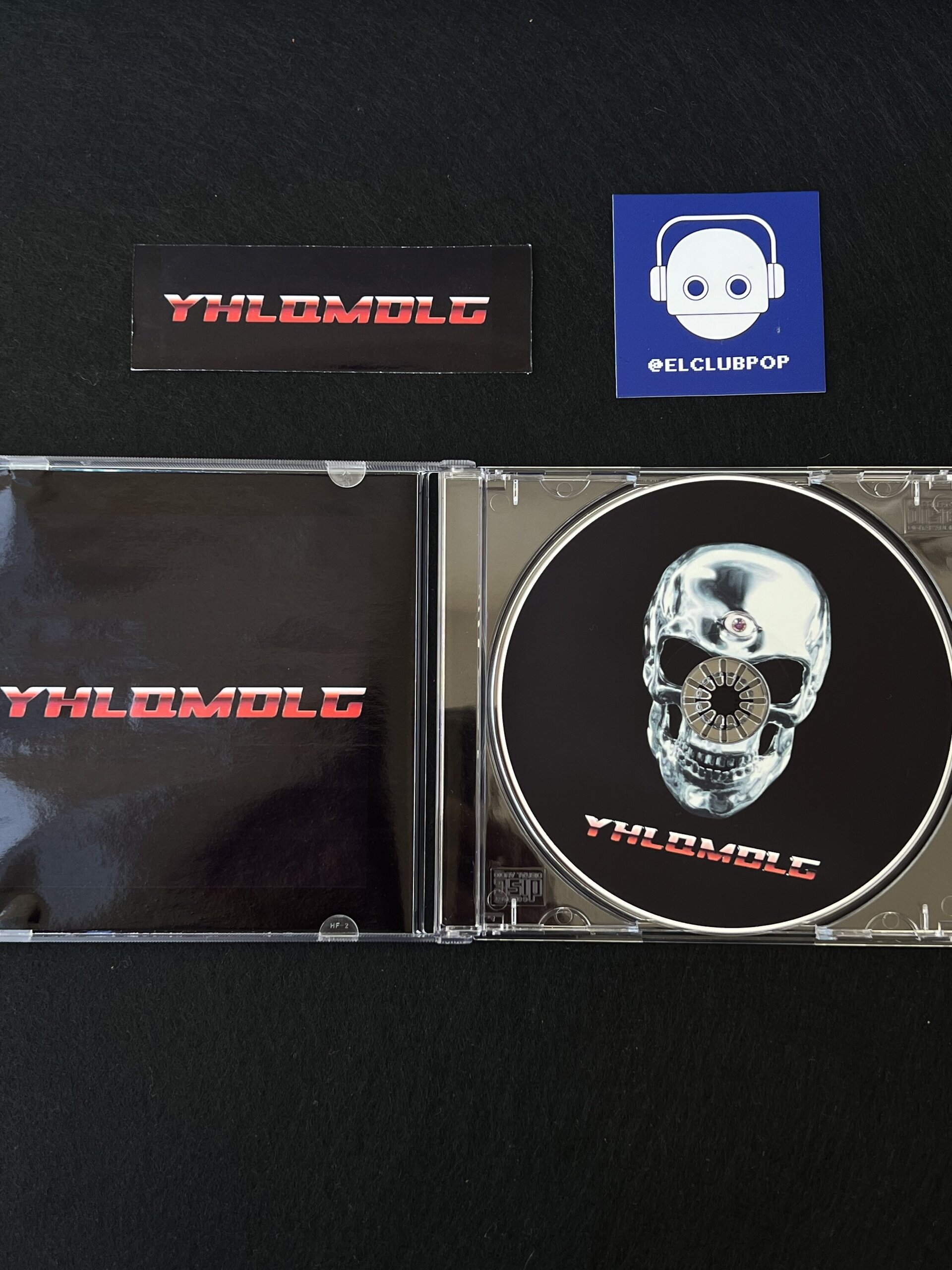 BAD BUNNY - YO HAGO LO QUE ME DA LA GANA (Custom CD) - 4